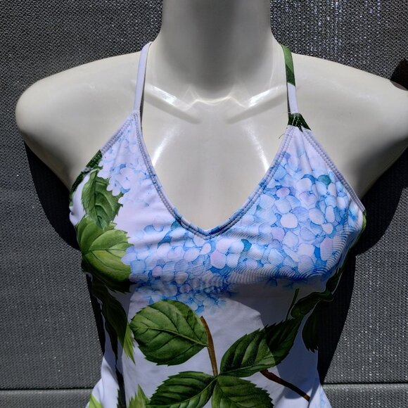 Idopip (M) Floral Print One Piece - Picture 3 of 8